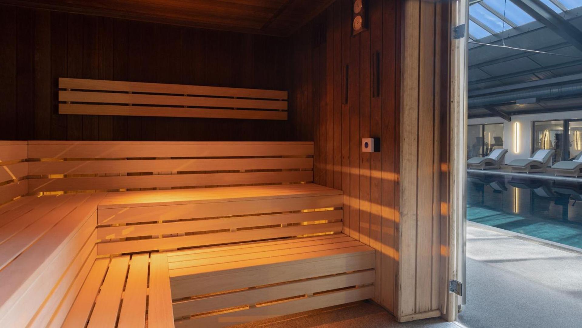 Mar Hall Golf & Spa Resort Бишъптън Екстериор снимка Sauna
